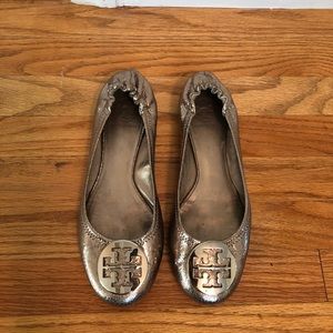 Tory Burch Metalic Silver Leather Flats Size 9.5 M